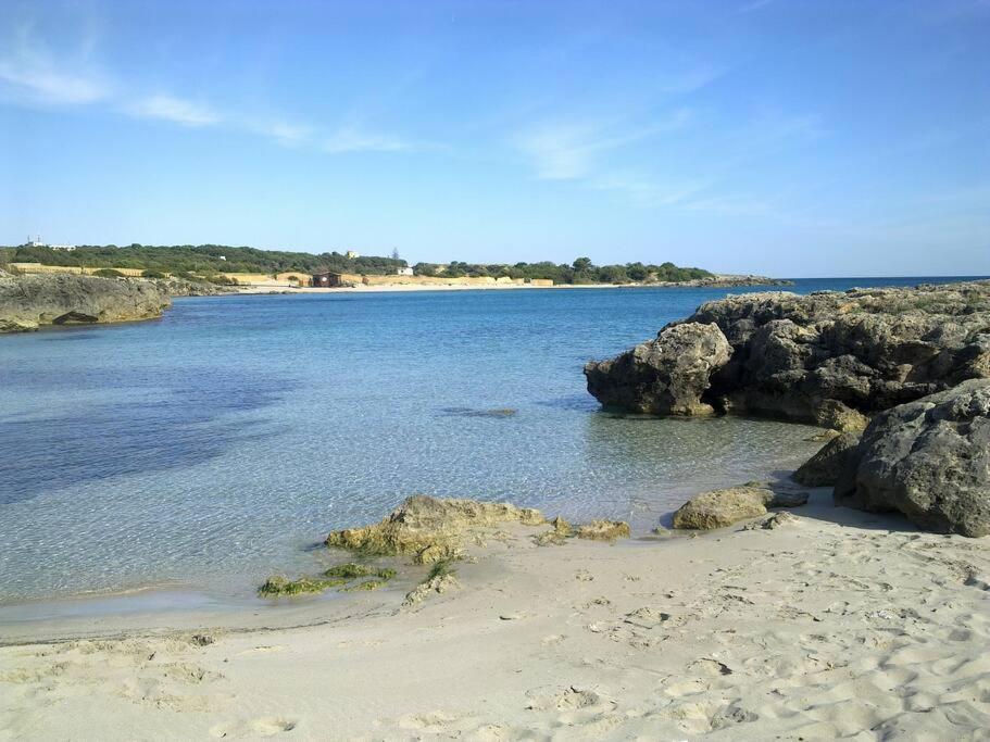 Casa Vacanze Il Carrubo Leporano Esterno foto